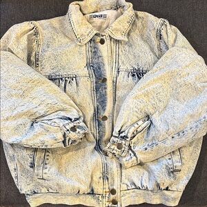 Vintage 80’s acid wash denim jacket